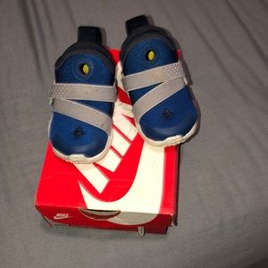 Nike huarache extreme (TD) size 4c